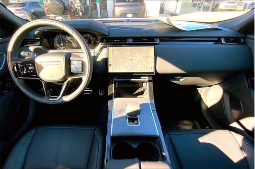 2025 Land Rover Range Rover Velar P250 SE R-Dynamic