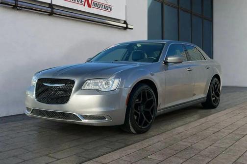 2015 Chrysler 300 Limited