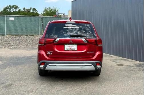 2019 Mitsubishi Outlander ES