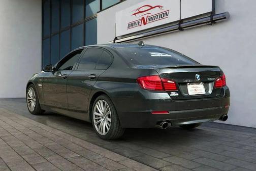 2011 BMW 550 xDrive