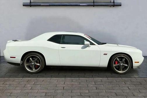 2011 Dodge Challenger SRT8