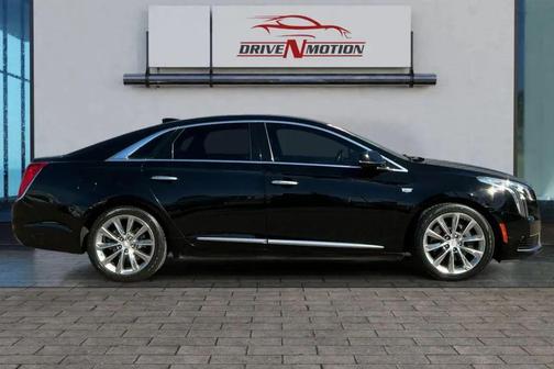 2018 Cadillac XTS Base