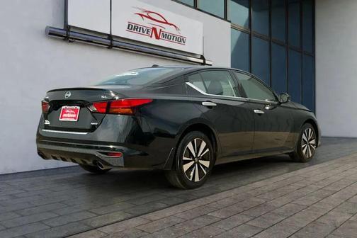 2021 Nissan Altima 2.5 SL