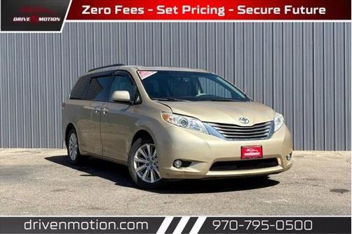 2012 Toyota Sienna XLE