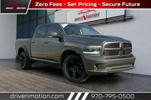 2017 RAM 1500 Night Crew Cab 4x4 5'7' Box