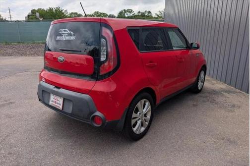 2015 Kia Soul +