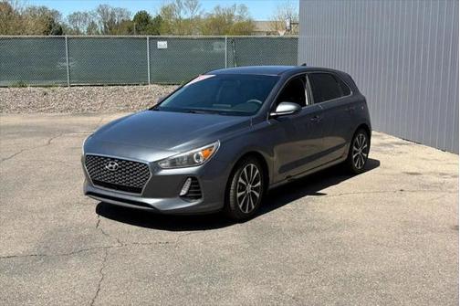 2019 Hyundai Elantra GT Base