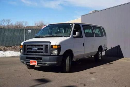 2008 Ford E350 Super Duty XL Wagon
