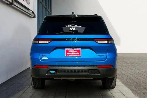 2023 Jeep Grand Cherokee 4xe Trailhawk