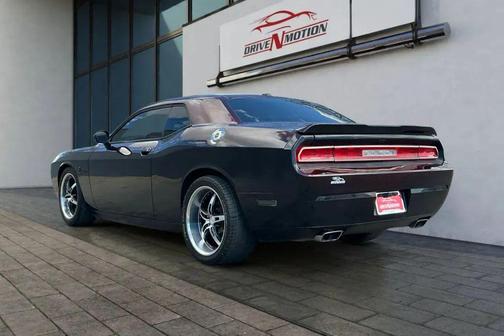 Bright White Clearcoat 2014 Dodge Challenger SXT