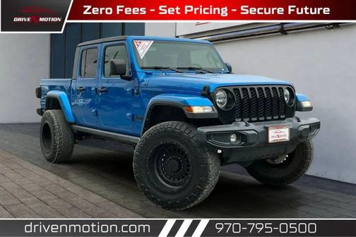 Hydro Blue Pearlcoat 2021 Jeep Gladiator Willys 4x4