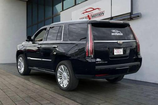 2020 Cadillac Escalade Platinum