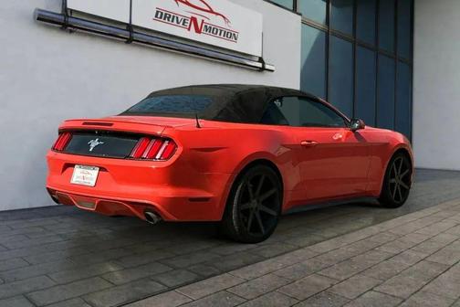 2015 Ford Mustang V6