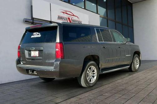 2018 Chevrolet Suburban LS