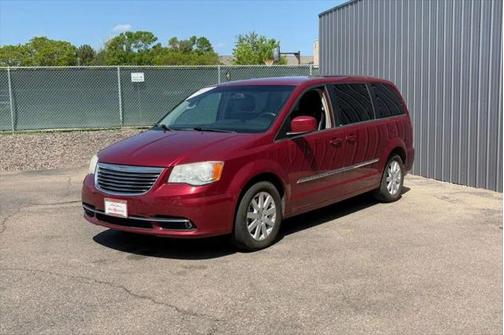 2013 Chrysler Town & Country Touring