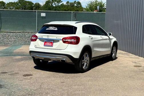 2016 Mercedes-Benz GLA-Class 4MATIC