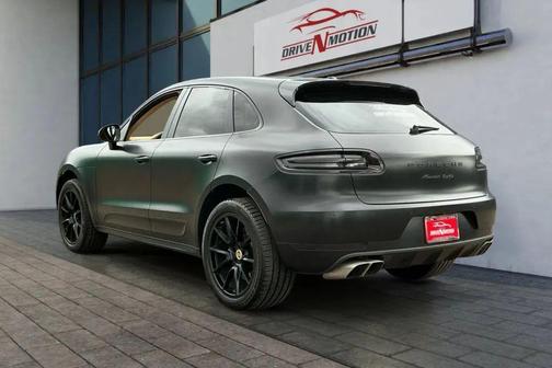 White 2015 Porsche Macan Macan Turbo