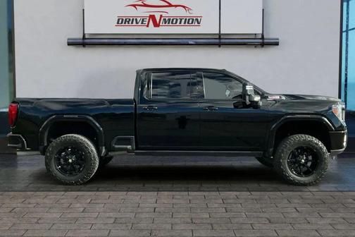 2022 GMC Sierra 2500 AT4