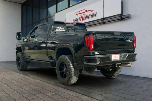 2022 GMC Sierra 2500 AT4