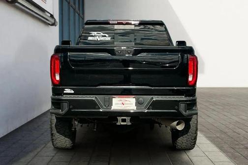 2022 GMC Sierra 2500 AT4