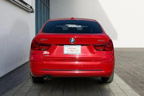 2018 BMW 330 Gran Turismo xDrive