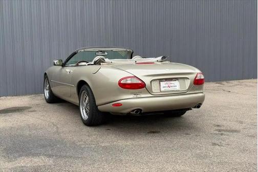 1998 Jaguar XK8