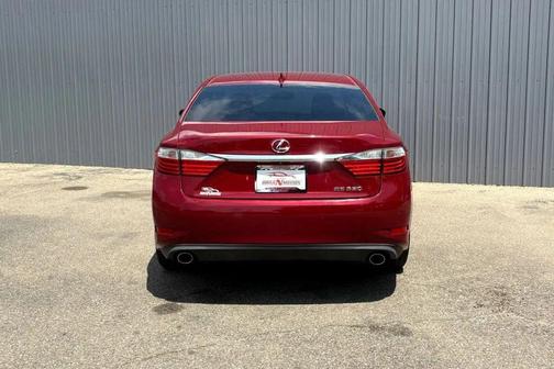 2015 Lexus ES 350 Crafted Line