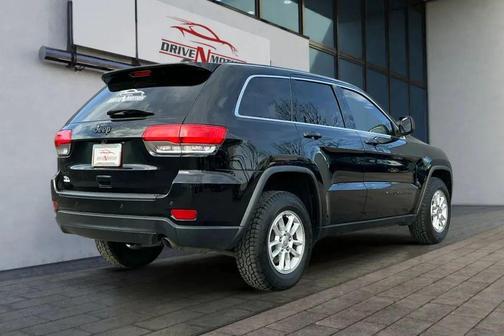 2019 Jeep Grand Cherokee Laredo