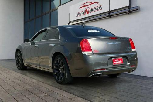 2018 Chrysler 300 Limited