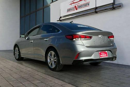 2018 Hyundai SONATA Limited
