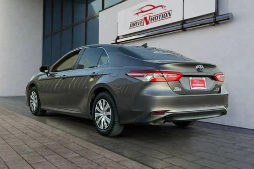 2020 Toyota Camry LE