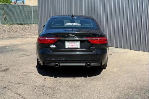 2016 Jaguar XF 35t Premium