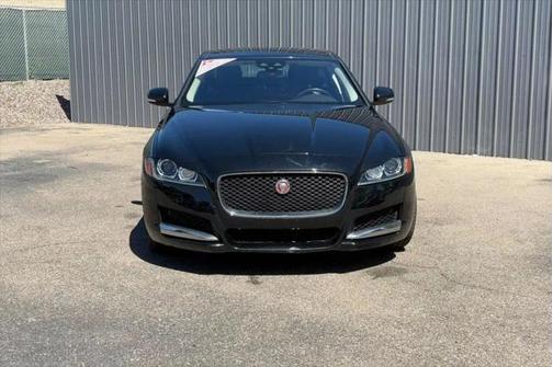 2016 Jaguar XF 35t Premium
