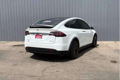 2016 Tesla Model X P90D