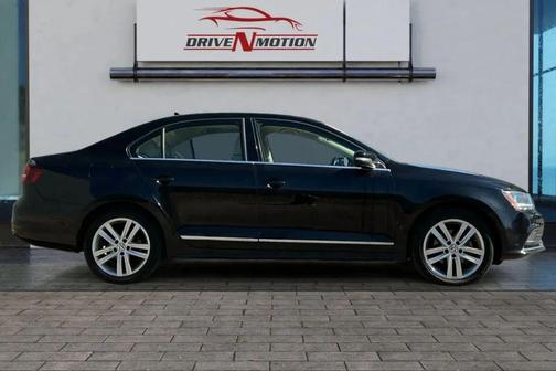 2017 Volkswagen Jetta 1.8T SEL