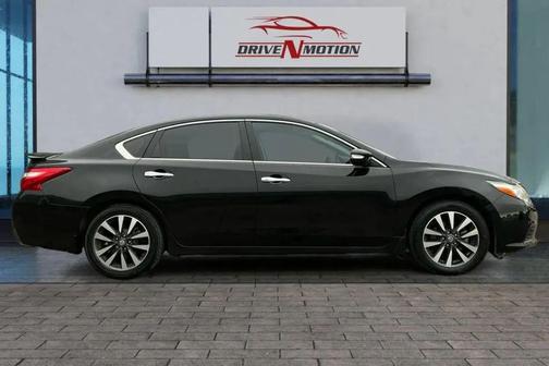 2017 Nissan Altima 2.5 SV