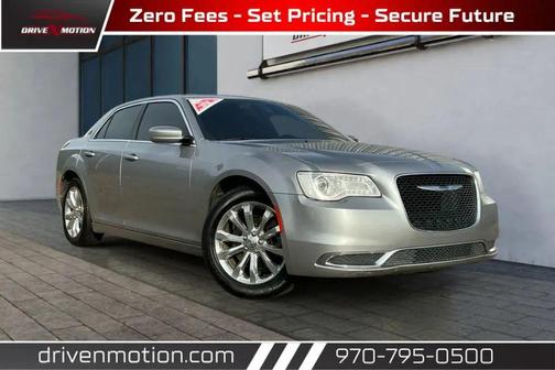 2017 Chrysler 300 Limited