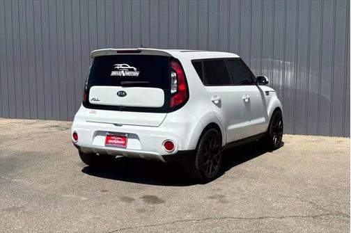 2018 Kia Soul +