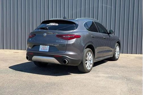 2018 Alfa Romeo Stelvio Ti Sport