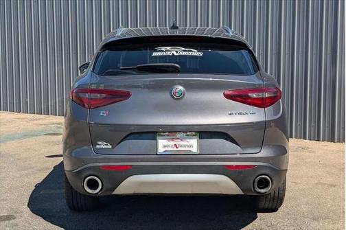 2018 Alfa Romeo Stelvio Ti Sport