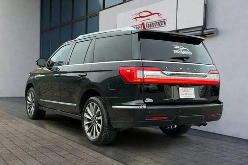 2018 Lincoln Navigator Select