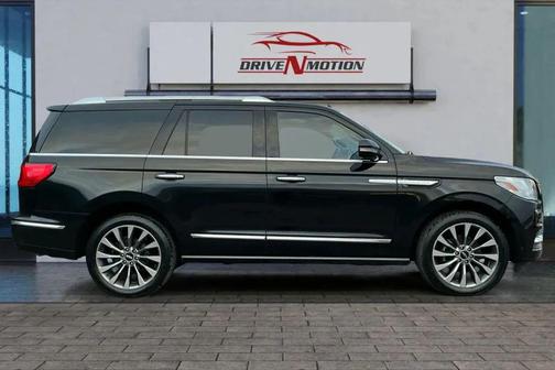 2018 Lincoln Navigator Select