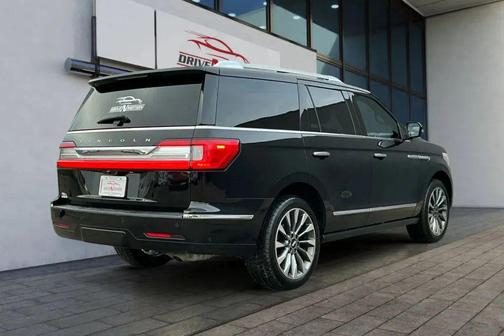 2018 Lincoln Navigator Select