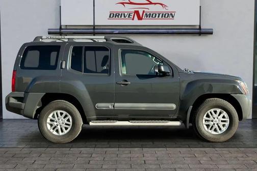 2014 Nissan Xterra S