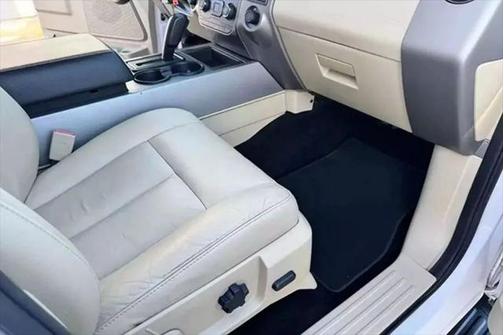 2015 Ford Expedition XLT