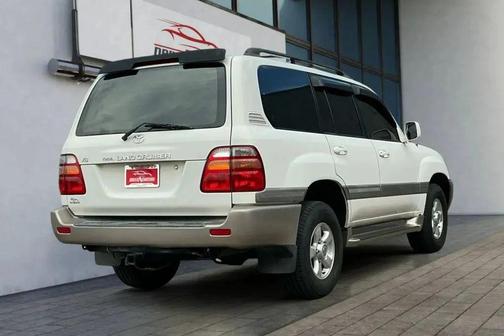 2000 Toyota Land Cruiser Base