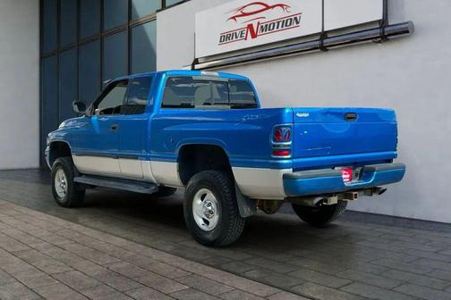 Blue 2001 Dodge Ram 1500 Short Bed