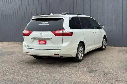 2017 Toyota Sienna Limited