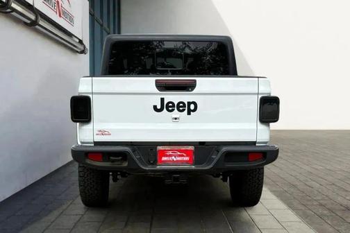2023 Jeep Gladiator Willys 4x4