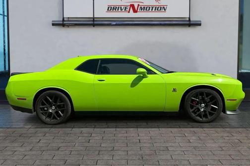 2015 Dodge Challenger R/T Scat Pack